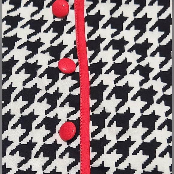 Sourpuss Black/White Houndstooth pencil skirt size medium - Picture 2 of 4